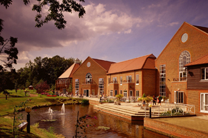 Marriott Tudor Park Hotel & Country Club